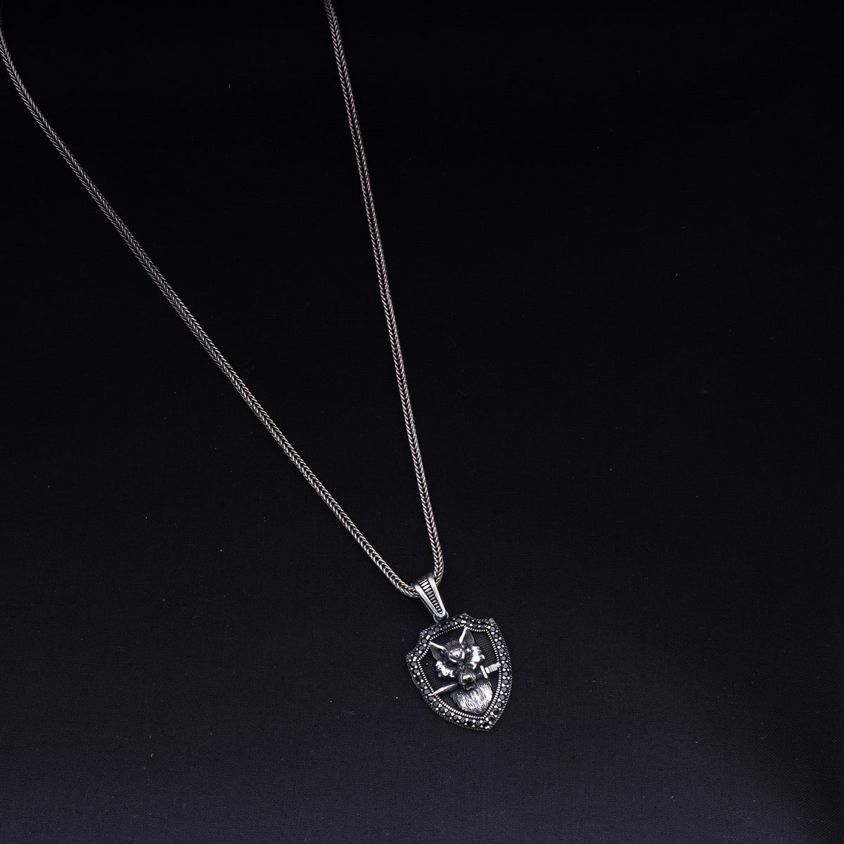 Men's Lonely Wolf chain pendant | Jenzo-925 sterling silver - Jenzo Jewellery